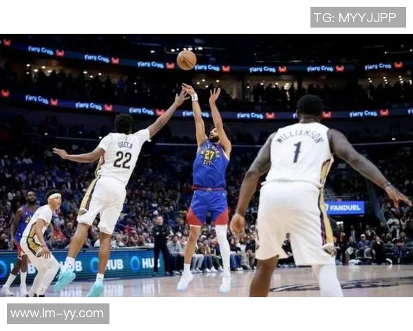 墨菲神勇表现全场闪耀24投13中砍下35分8篮板4助攻3抢断三分球火力全开