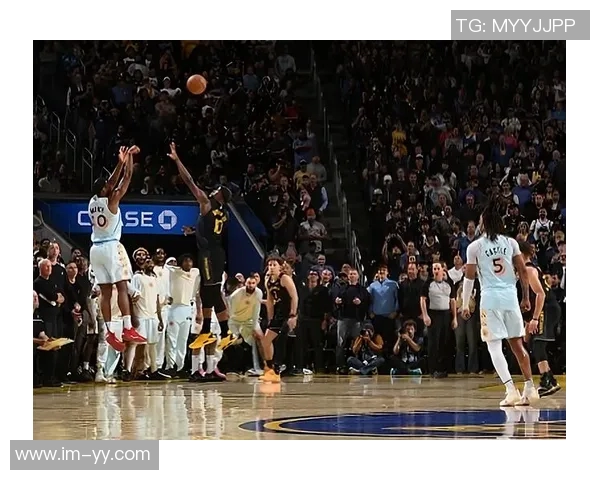 太阳队第三节发力净胜马刺13分成功反超6分迎接决胜时刻